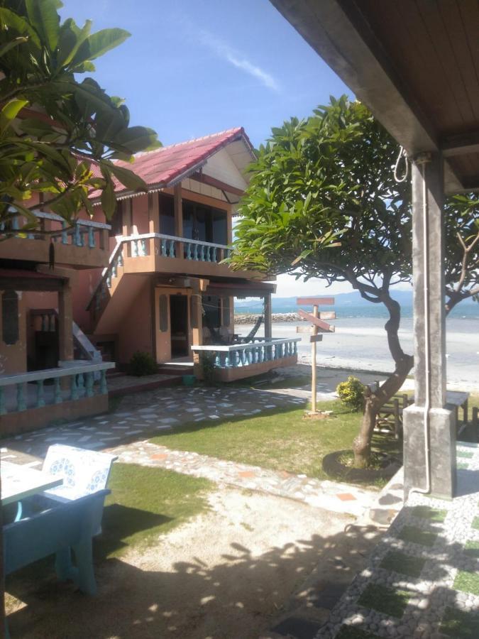 Charung Beach Haad Rin Bagian luar foto