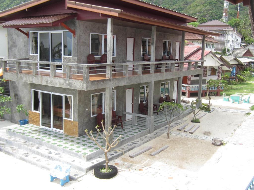 Charung Beach Haad Rin Bagian luar foto